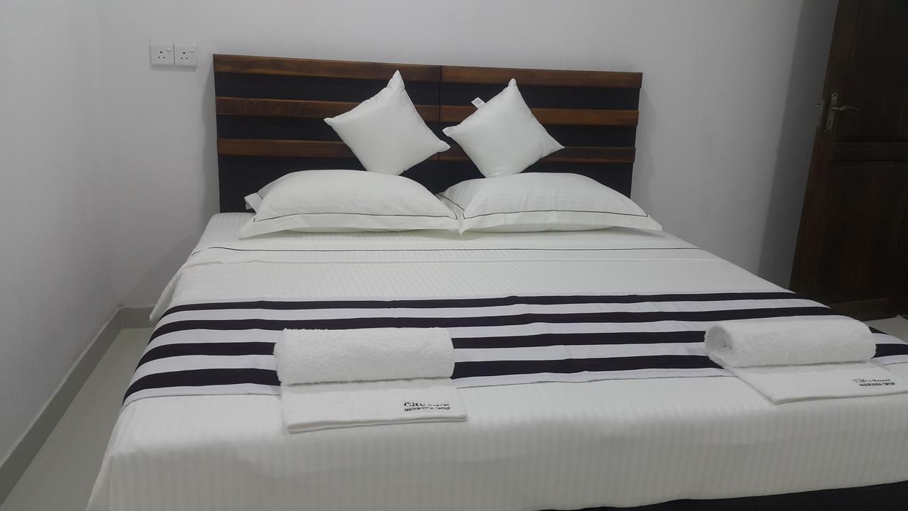 City Capital Hostel Anuradhapura Eksteriør bilde